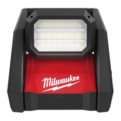LUZ DE ÁREA MILWAUKEE ALTO...